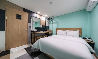 Guui Box Hotel