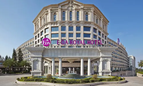 E-Da Royal Hotel