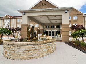 Holiday Inn Express & Suites Port Clinton-Catawba Island