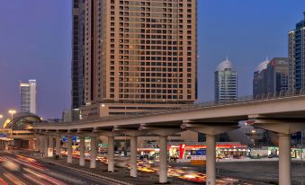 Mercure Dubai Barsha Heights Hotel Suites And Apartments