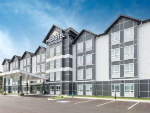 Microtel Inn & Suites by Wyndham Sudbury