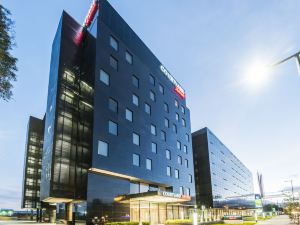 Courtyard by Marriott Bogota Airport