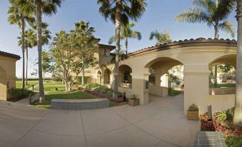 Hilton Garden Inn Carlsbad Beach