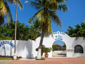 Hotel Castillo Huatulco & Beach Club