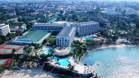 Dusit Thani Pattaya