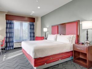 Holiday Inn Express & Suites Oklahoma City North