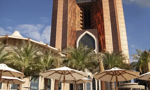 Bab Al Qasr Hotel