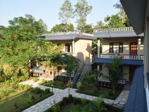 Chitwan Village Resort