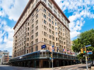 The Gunter Hotel San Antonio Riverwalk