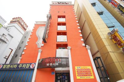 Hotel Exterior Gwangju Sangmu Valencia Photo