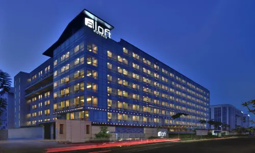 Aloft New Delhi Aerocity