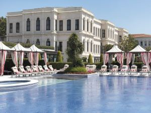 Four Seasons Hotel Istanbul at The Bosphorus