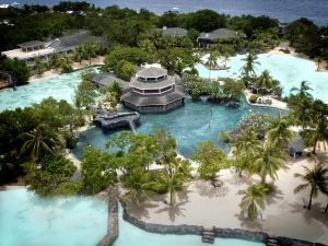 Plantation Bay Resort and Spa