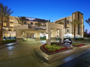 Courtyard Long Beach Airport