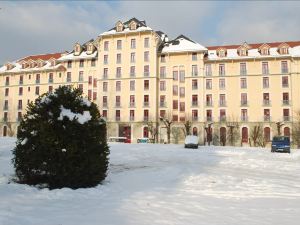 Terres de France - Appart'Hotel le Splendid