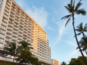 OUTRIGGER Waikīkī Paradise Hotel