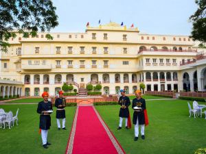 The Raj Palace (Small Luxury Hotels of the World)