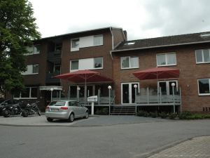 Hotel Oelen & Holgers Brasserie Und Lounge