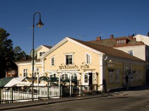 Garvaregården Hotel , B&B Och Café