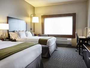 Holiday Inn Express & Suites Tahlequah