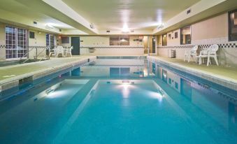 Country Inn & Suites by Radisson, Tinley Park, IL