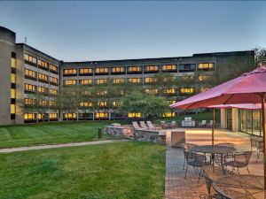 Holiday Inn Express Princeton Southeast