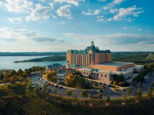 Chateau on the Lake Resort Spa and Convention Center