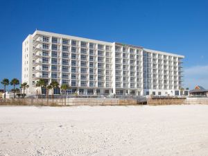 Holiday Inn Express & Suites Panama City Beach - Beachfront