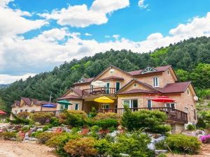 Hongcheon Yedam Healing Pension (in Front of Valley)