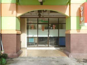 OYO 2536 Hotel Tanjung