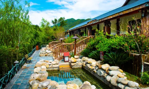 Wugongshan Junyi Hot Springs