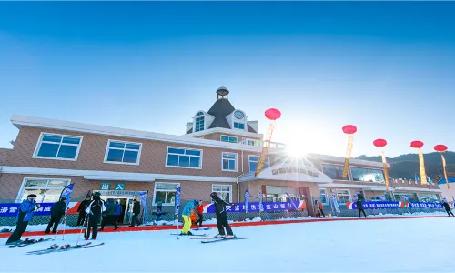 Dalian'anbo Ski Field