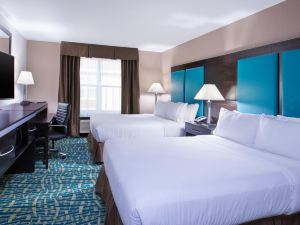 Holiday Inn Express & Suites Wyomissing