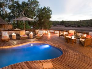 Sefapane Lodge and Safaris