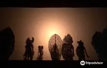 Oka Kartini Shadow Puppet Performance and Bungalow