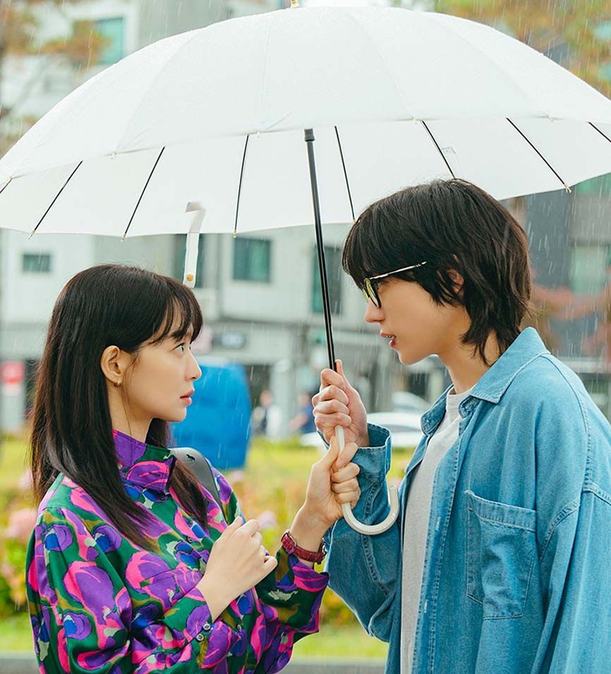 Image may contain Yuto Nakajima Shin Mina Person Teen and Head