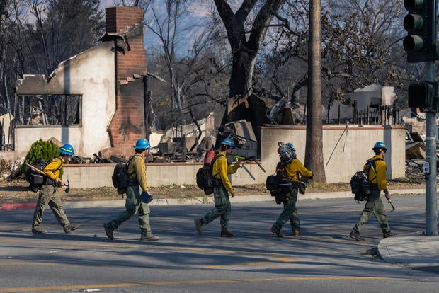 Powerful Winds Fuel Multiple Fires Across Los Angeles Area 