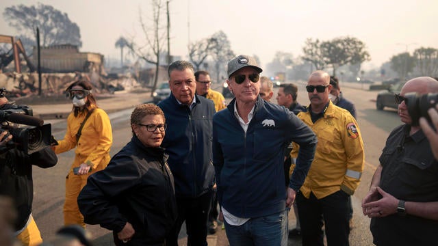 Powerful Winds Fuel Multiple Fires Across Los Angeles Area 