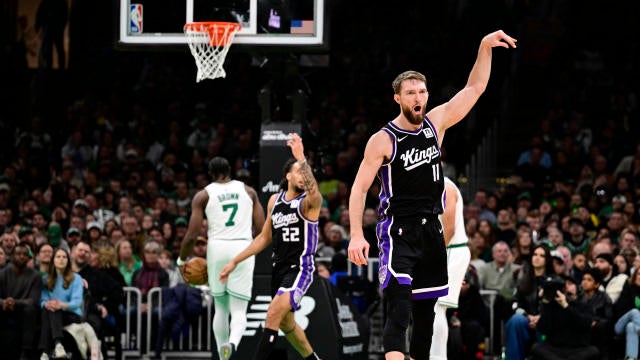 Sacramento Kings v Boston Celtics 