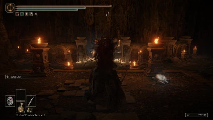 A warrior enters a large, ornate underground chamber in  the Dragon's Pit in Shadow of the Erdtree