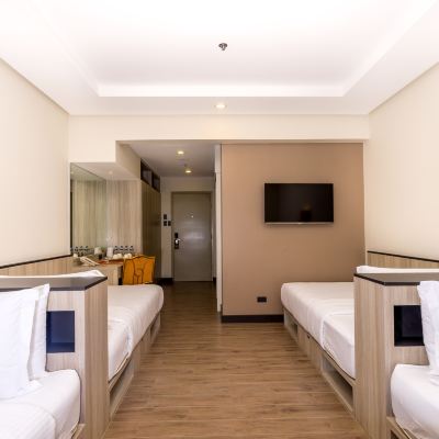 Superior Quadruple Room The Bayleaf Cavite Promo Code