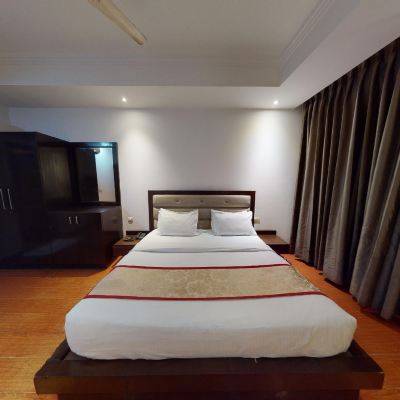 Standard Double Room Zenith Hotel Promo Code