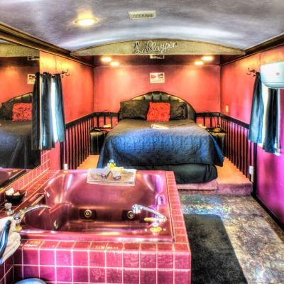 Room, Private Bathroom (La Loose Caboose) Featherbed Railroad B&B Resort Promo Code