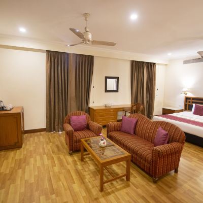 Deluxe Queen Room Non smoking Ambassador, New Delhi - Ihcl SeleQtions Promo Code