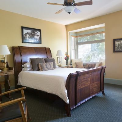 Guest Room With 1 King Bed-Accessible (Historic Lodge) 1906 Lodge Promo Code