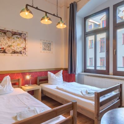 Ensuite Twin Room Hostel Mondpalast Promo Code