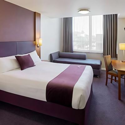 Double Room London Gatwick Manor Royal Promo Code