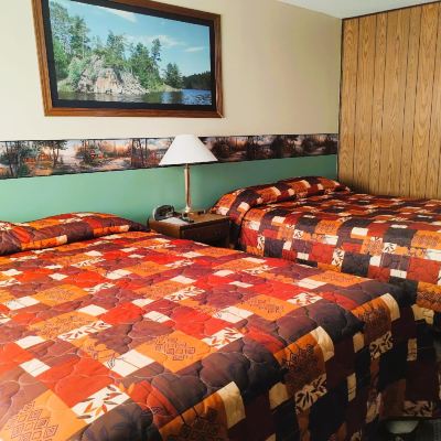 Room With Two Double Beds Voyageur Motel, International Falls MN by OYO Promo Code