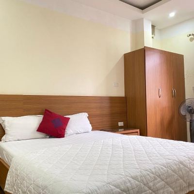 Standard Double Room OYO 1152 Huong Duong Hotel Promo Code