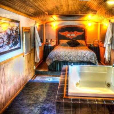 Room, Private Bathroom (Easy Rider) Featherbed Railroad B&B Resort Promo Code